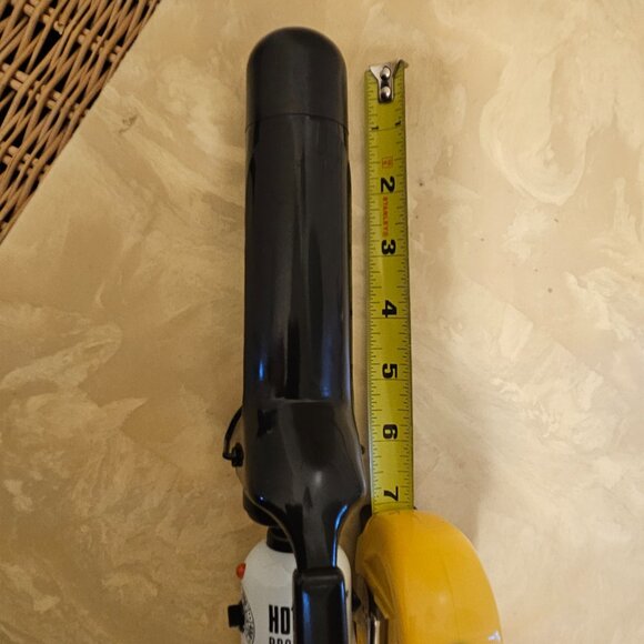 Hot Tools Pro Artist Nano Ceramic Curling Iron 1.5" - Picture 2 of 4